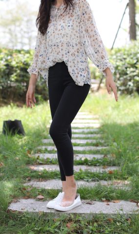 大西瓜爱牙膏-2019 12X活动 模特2（二)  公园蕾SI船袜 (1) [84P]