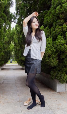 勿恋传媒 NO.1743 青柠-秋日游园[150P]