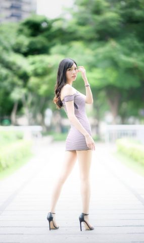 唯美街拍 NO.013 超短仅身裙