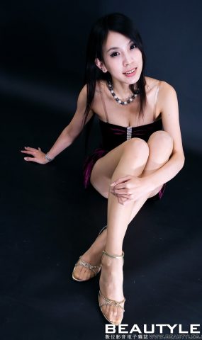 [BeautyLeg] No.127 Yen 在现浏览