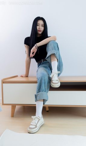 勿恋传媒 NO.1744 绒绒-夜的幻想[150P]