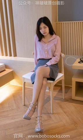 [BoBoSocks袜啵啵]NO.142 小甜豆-高跟鞋、高跟凉鞋、肉丝、裸足 (1) [84P]