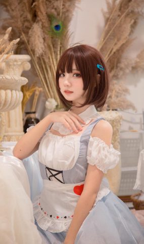 花柒Hana  – 爱丽丝[9P]