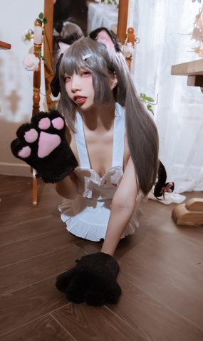 二佐Nisa  – 碧蓝水星纪念围裙[18P]