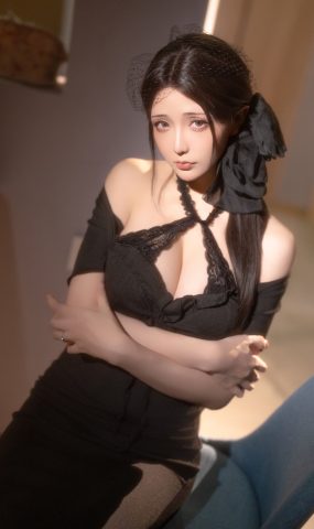 星之迟迟  – 同事的未亡人太太[28P]