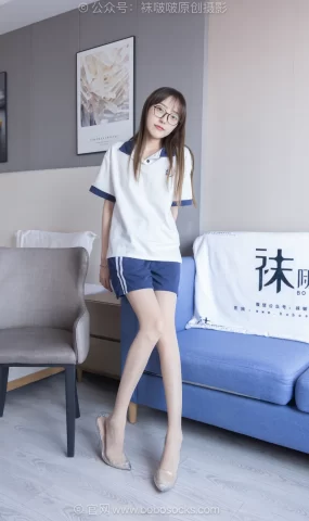 [BoBoSocks袜啵啵]NO.719 稚予-透明高跟鞋、高跟凉鞋、薄肉丝[160P]