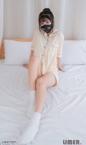 Limerence原创 No.065 素人梦梦 妹妹在休假日的裸足居家服 [153P]