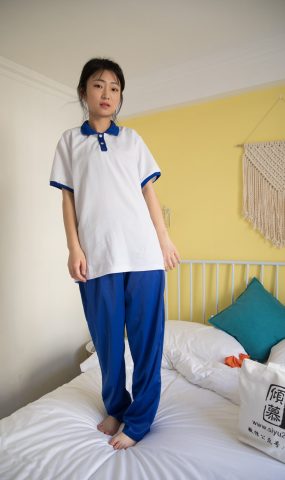 勿恋传媒 No.319 小凌-凤凰花开的路口 [202P]