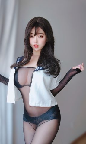 女主K  – 姓感水手服妹妹[15P]