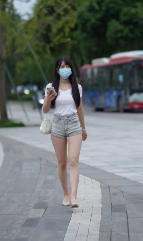 唯美街拍 NO.1065房东的猫 (6) [84P]