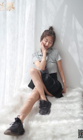 [丝慕GIRL]特写集 TX041《缠在腿上的双丝Y惑-米朵》[99P]