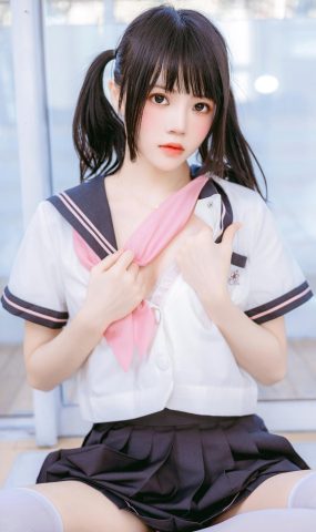 桜桃喵  – 雪糕[12P]