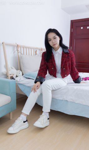 勿恋传媒 NO.1923 纱纱-鸟语花香[189P]