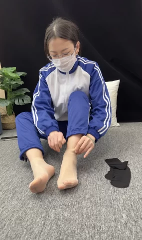 三禾摄影 NO.008 校服 帆布鞋 船袜 短丝[113P]