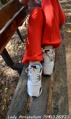 [战前女神] 美腿镁足精品摄影套图 117 [92P]