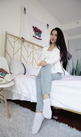 勿恋传媒 NO.606 小茶-水里的月亮[130P]