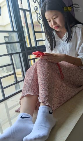 鱼鱼足影@035-第35期：静静[177P]