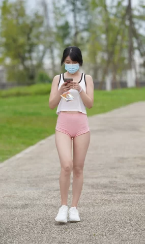 唯美街拍 NO.1066 温柔如风 (1) [84P]