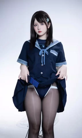 屿鱼 – 蔚蓝档案 竞泳[18P]