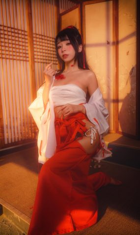 特软儿Sona – 巫女[24P]