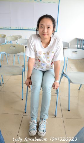 [战前女神] 美腿镁足精品摄影套图 071 [92P]