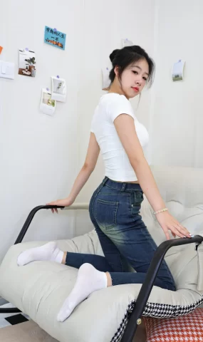 绮梦摄影 2025.09.13 NO.386 佳茵 珍藏无修无水印版[191P]