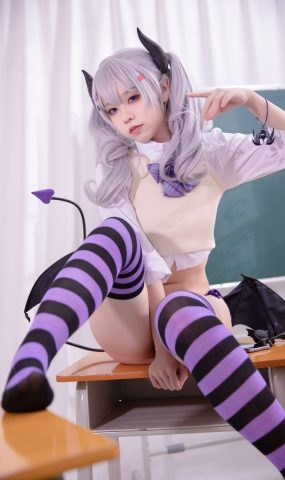 G44不会受伤 – blade原创恶魔[17P]