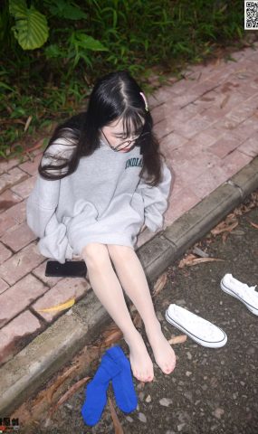 [只糖原创]定制001 优米 裙摆撑得起所有温柔和盛夏[145P]