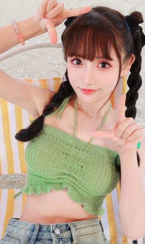 紫氯氯 – 蓝色假期[8P]