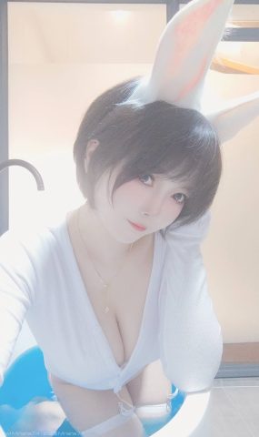 名濑弥七  – 白兔兔[16P]