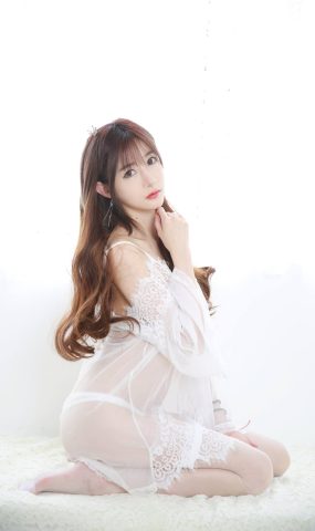 王羽衫  – 白纱裙[37P]