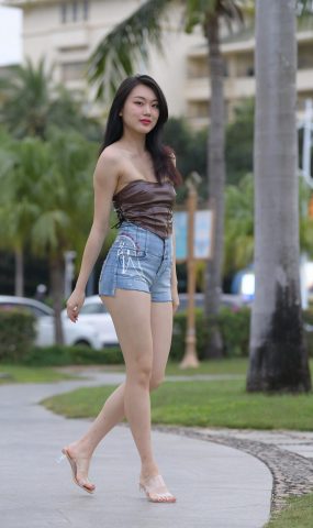 唯美街拍 NO.755 牛仔热裤美女（一） [82P]