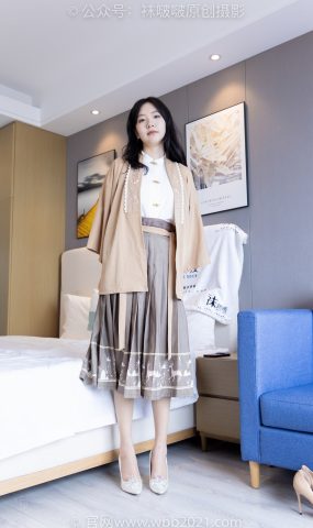 [BoBoSocks袜啵啵]NO.387 小甜豆-两双高跟鞋、黑丝、肉丝[145P]