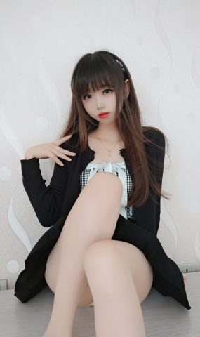 雪琪 – 肉丝连衣裙[34P]