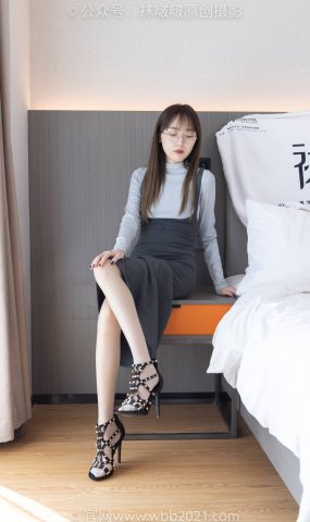 [BoBoSocks袜啵啵]NO.309 稚予-两双高跟鞋、灰丝、白丝、裸足、踩奶油蛋糕剧情[180P]