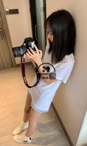 [誉铭传媒]袜足摄影 2020年《08月 幕后作品》[11P]