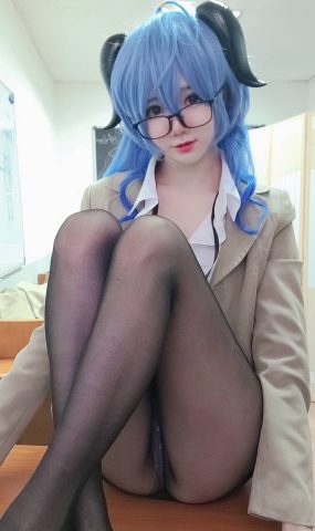 Sally Dorasnow – Ganyu OL[62P]