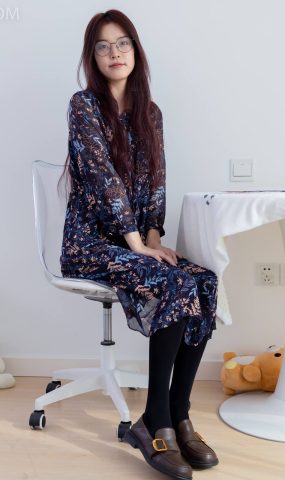 勿恋传媒 NO.1820 茯苓-离别开出花[160P]