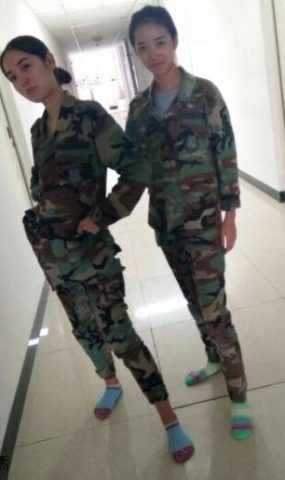 织梦行影@NO.042- 双人军训服彩色棉袜裸足[53P]