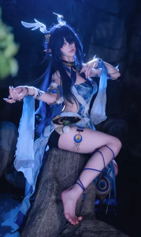 前野太太 – 菈乌玛[27P]