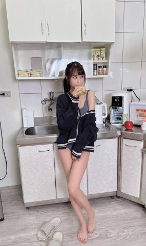 泥泥汝  – 居家[110P]