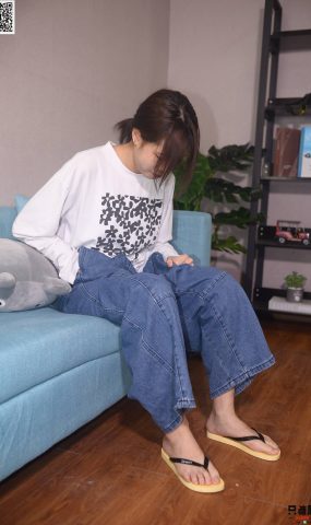 [只糖原创]NO.296 懒懒 温度有点凉 路灯有点暖[145P]