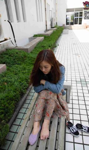 勿恋传媒 No.017 你们喜欢的vans配船袜,无与伦比的美丽 [229P]