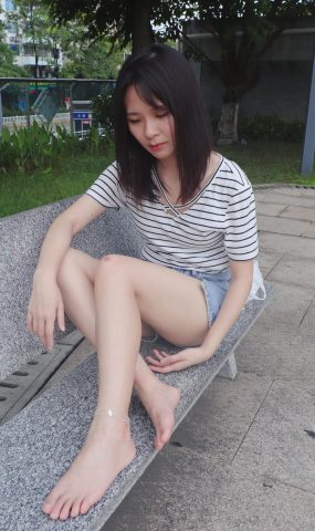 Pary摄影 NO.001 大美女慧婷公园展示美脚 (2) [69P]