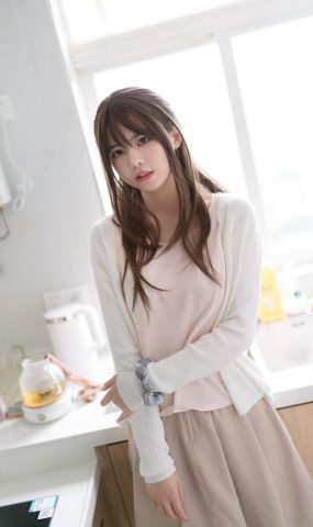 眼酱大魔王w  – 人妻丝袜红茶[40P]