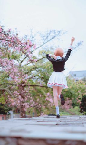 南桃Momoko 木之本樱至服 在现看图