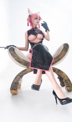 人气动漫Coser@爱老师_PhD 玉藻前 旗袍 在现浏览