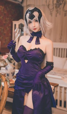 rioko凉凉子 – 醉贞