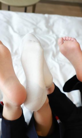 [誉铭传媒]袜足摄影 2022年 NO.017[135P]