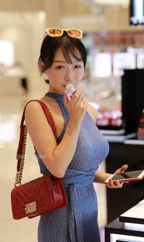 魔镜街拍 NO.005 灰色仅身长裙 [94P]